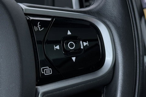 Volvo XC90 2.0 T6 AWD Inscription | 7P | ACC | Panoramadak | Harman/Kardon | BLIS | Stoel+Stuurverwarming | Camera | 20 Inch