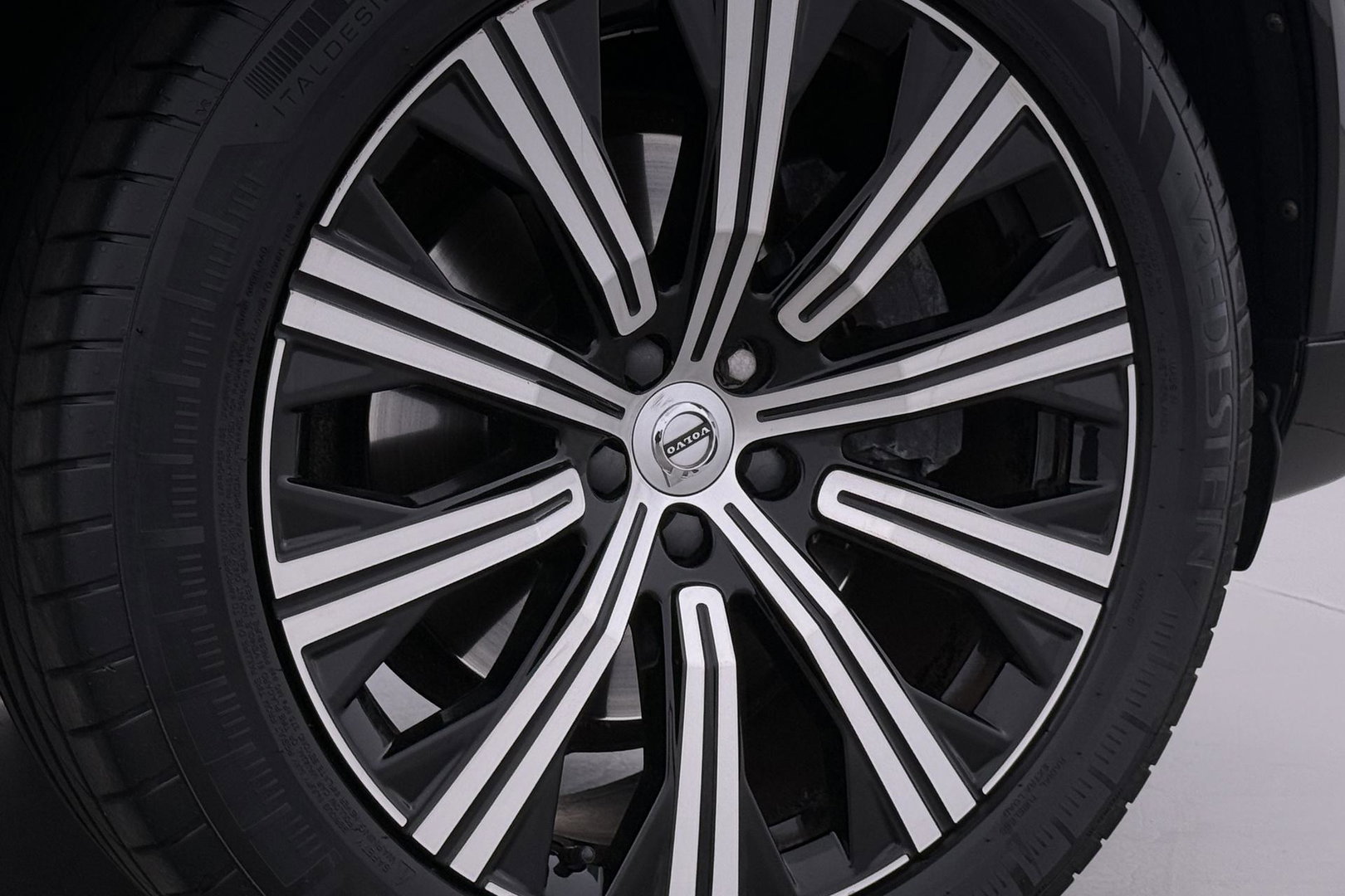 Volvo XC90 2.0 T6 AWD Inscription | 7P | ACC | Panoramadak | Harman/Kardon | BLIS | Stoel+Stuurverwarming | Camera | 20 Inch