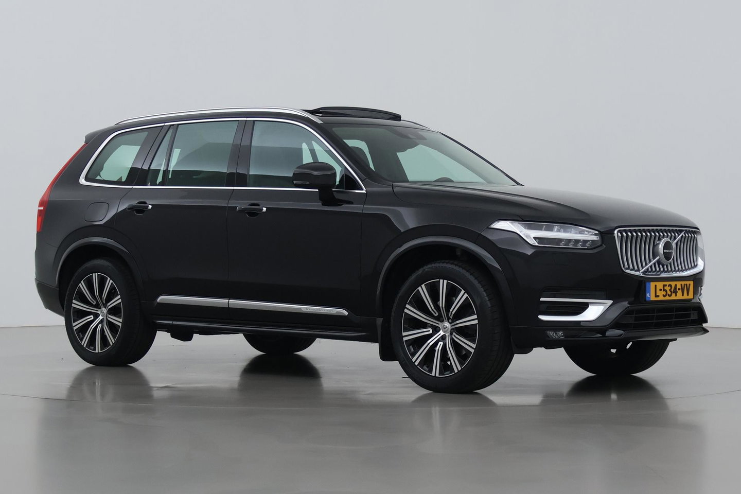 Volvo XC90 2.0 T6 AWD Inscription | 7P | ACC | Panoramadak | Harman/Kardon | BLIS | Stoel+Stuurverwarming | Camera | 20 Inch