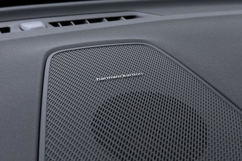 Volvo XC60 T6 Plug-in hybrid Plus Dark | HEICO Sportiv | ACC | Panoramadak | Harman/Kardon | Stoel+Stuurverwarming | 22 Inch
