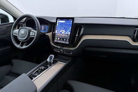Volvo XC60 T6 Plug-in hybrid Plus Dark | HEICO Sportiv | ACC | Panoramadak | Harman/Kardon | Stoel+Stuurverwarming | 22 Inch