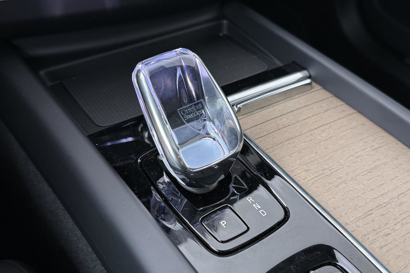Volvo XC60 T6 Plug-in hybrid Plus Dark | HEICO Sportiv | ACC | Panoramadak | Harman/Kardon | Stoel+Stuurverwarming | 22 Inch
