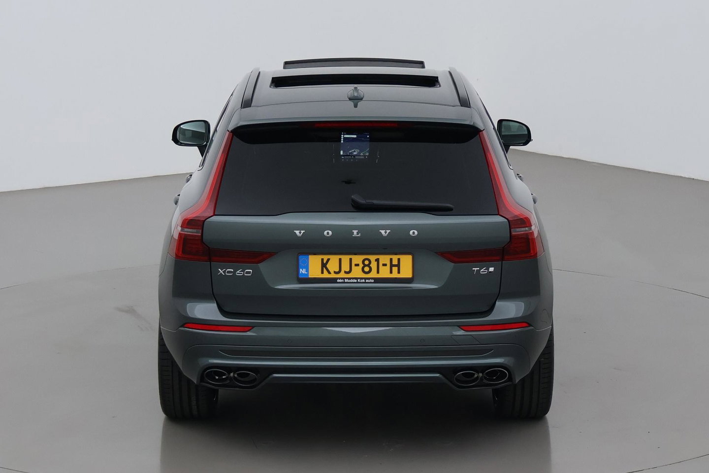 Volvo XC60 T6 Plug-in hybrid Plus Dark | HEICO Sportiv | ACC | Panoramadak | Harman/Kardon | Stoel+Stuurverwarming | 22 Inch