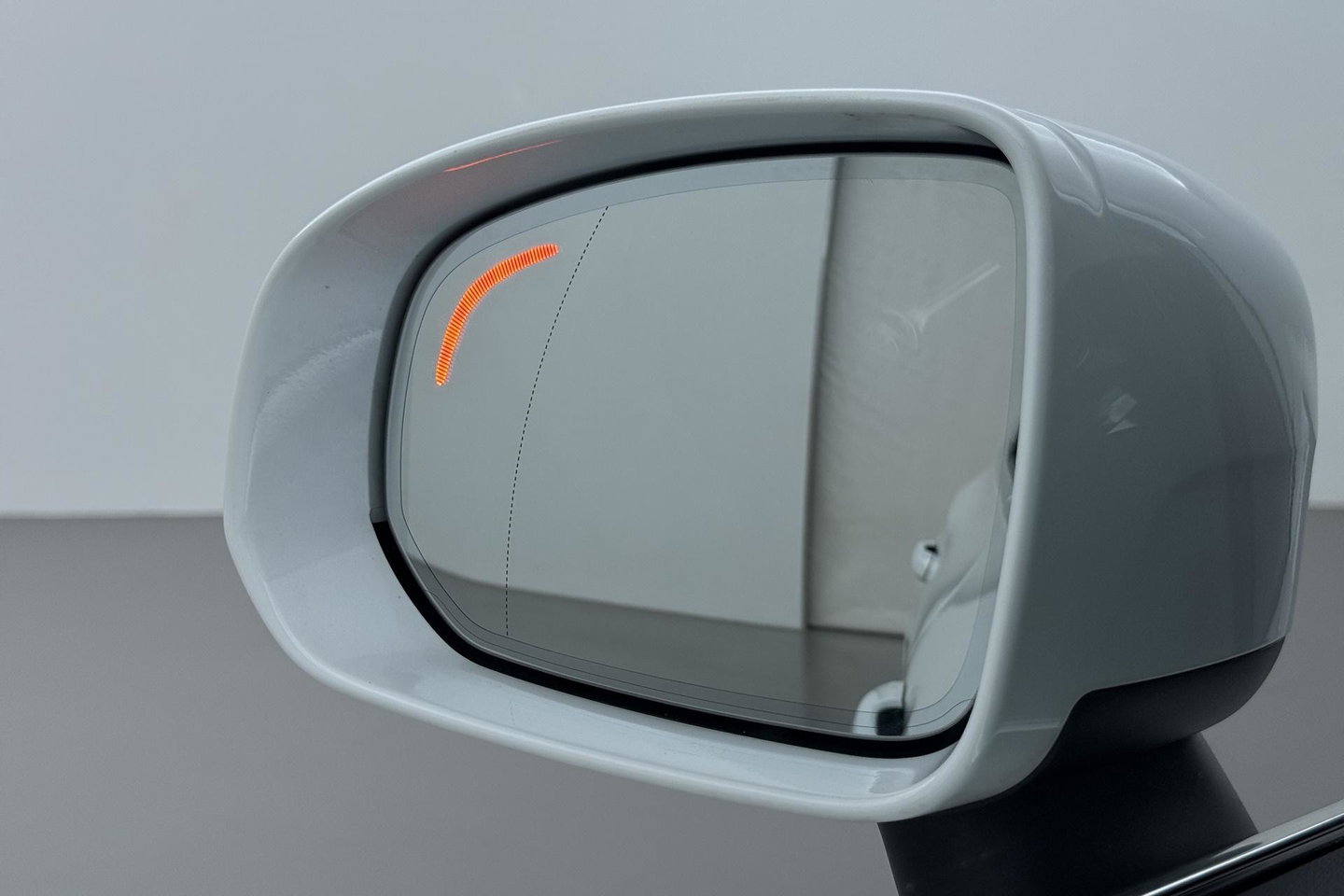 Volvo XC60 T6 Recharge Inscription | ACC | Luchtvering | Panoramadak | Bowers&Wilkins | 360° Camera | Head-Up | Pilot Assist | 20 Inch