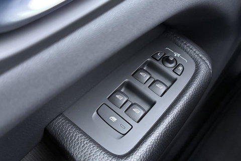 Volvo XC60 T6 Recharge Inscription | ACC | Luchtvering | Panoramadak | Bowers&Wilkins | 360° Camera | Head-Up | Pilot Assist | 20 Inch