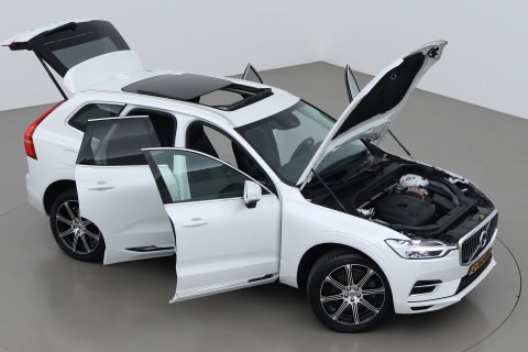 Volvo XC60 T6 Recharge Inscription | ACC | Luchtvering | Panoramadak | Bowers&Wilkins | 360° Camera | Head-Up | Pilot Assist | 20 Inch