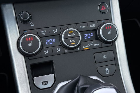Land Rover Range Rover Evoque 2.0 eD4 HSE | Panoramadak | Stoel+Stuurverwarming | Trekhaak | Memory | Camera | 20 Inch