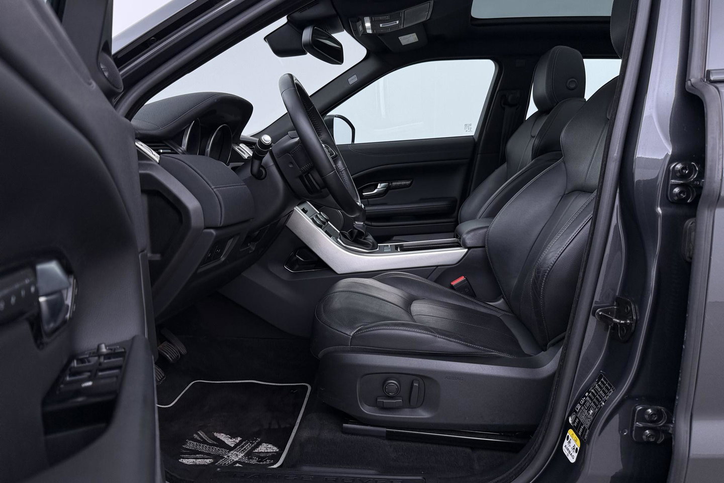 Land Rover Range Rover Evoque 2.0 eD4 HSE | Panoramadak | Stoel+Stuurverwarming | Trekhaak | Memory | Camera | 20 Inch
