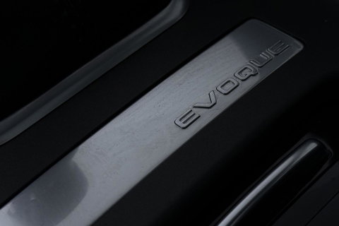 Land Rover Range Rover Evoque 2.0 eD4 HSE | Panoramadak | Stoel+Stuurverwarming | Trekhaak | Memory | Camera | 20 Inch