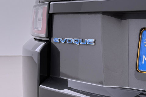 Land Rover Range Rover Evoque 2.0 eD4 HSE | Panoramadak | Stoel+Stuurverwarming | Trekhaak | Memory | Camera | 20 Inch