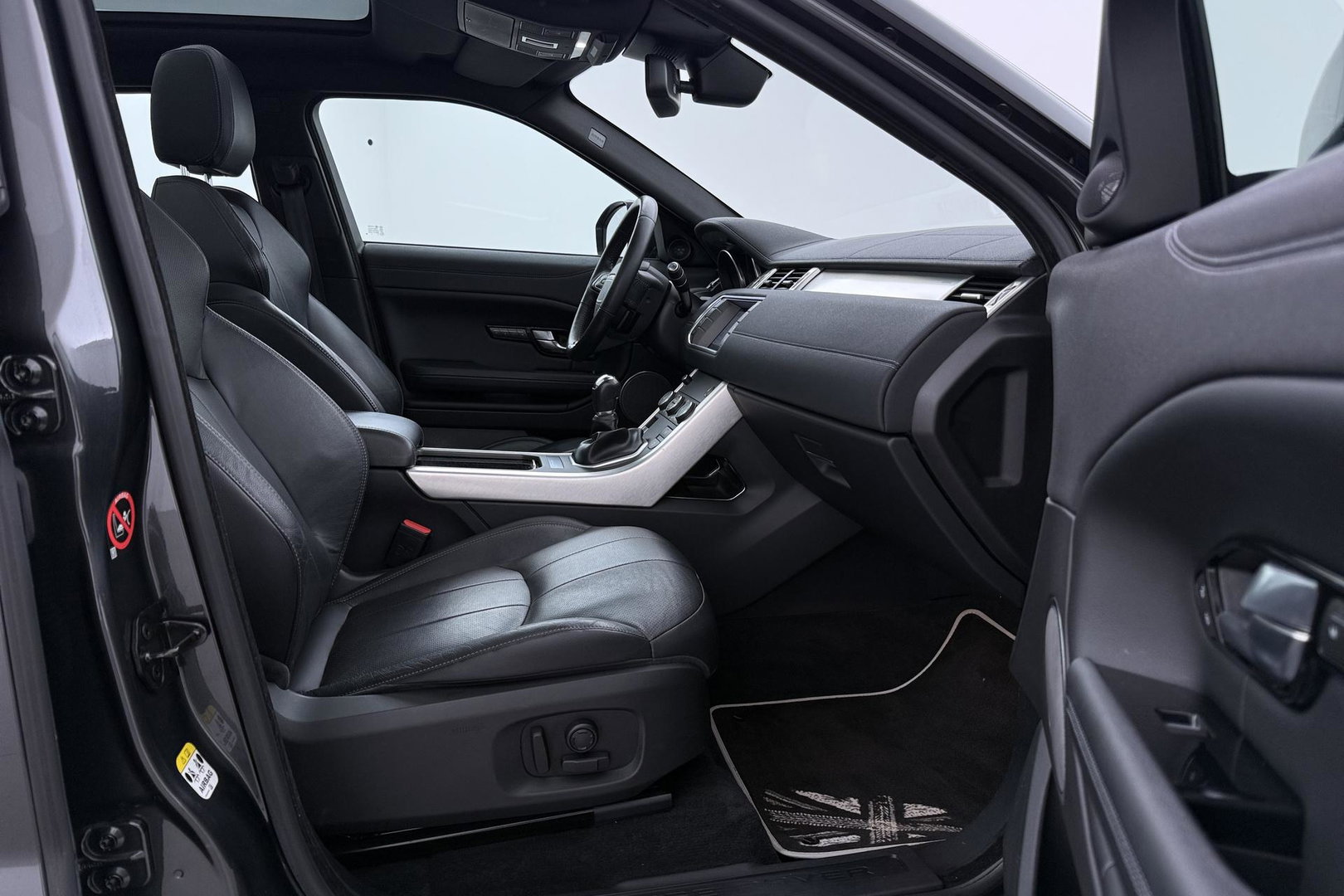 Land Rover Range Rover Evoque 2.0 eD4 HSE | Panoramadak | Stoel+Stuurverwarming | Trekhaak | Memory | Camera | 20 Inch