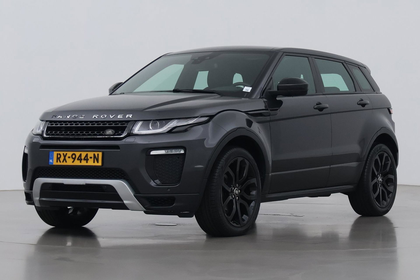 Land Rover Range Rover Evoque 2.0 eD4 HSE | Panoramadak | Stoel+Stuurverwarming | Trekhaak | Memory | Camera | 20 Inch