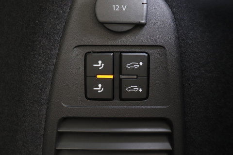 Volkswagen Touareg 3.0 TSi eHybrid 4MOTION R | FINAL EDITION | Luchtvering | Trekhaak | Panoramdak | Dynaudio | 360° Camera