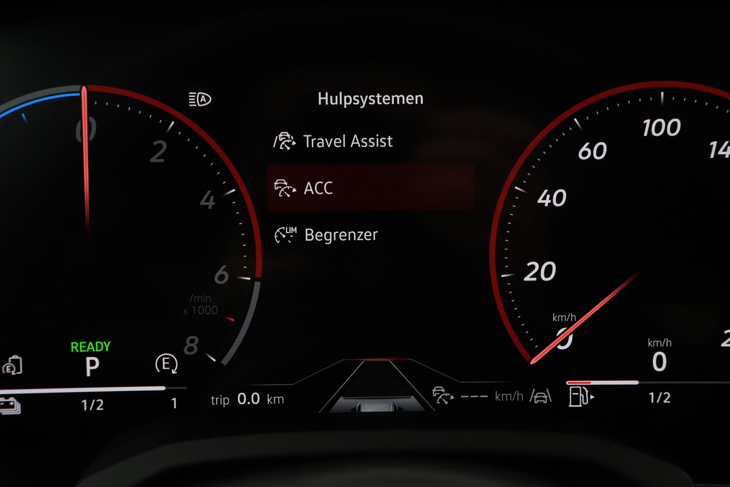 Volkswagen Touareg 3.0 TSi eHybrid 4MOTION R | FINAL EDITION | Luchtvering | Trekhaak | Panoramdak | Dynaudio | 360° Camera