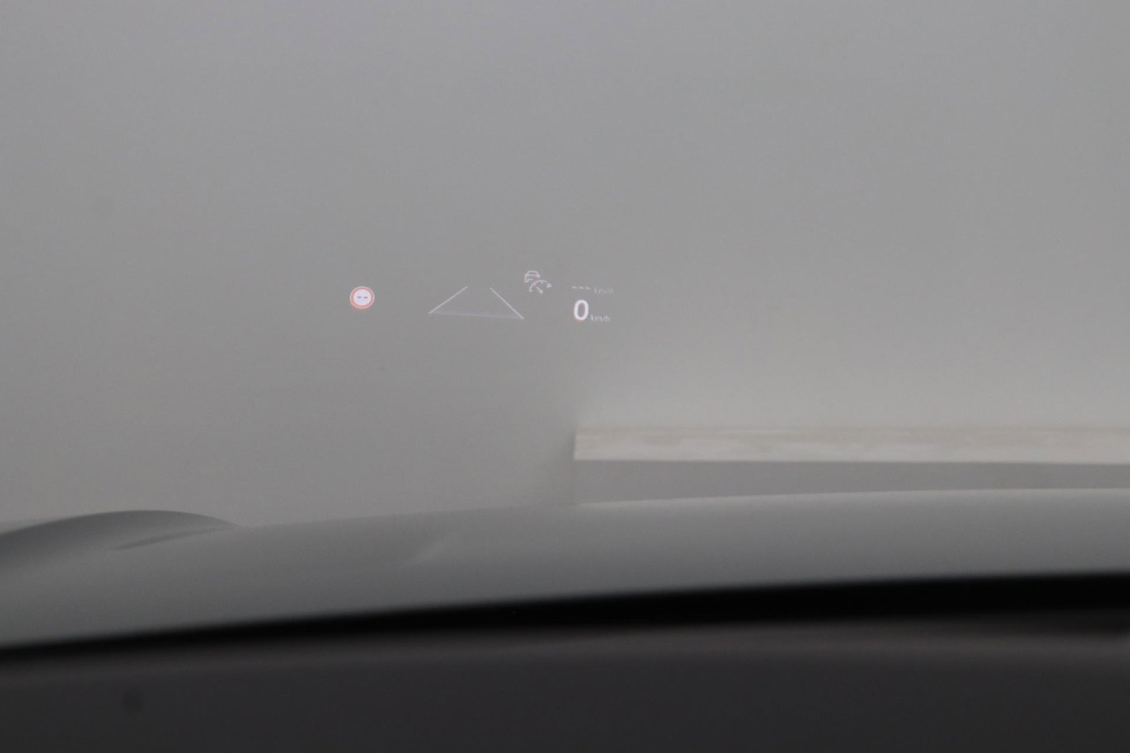 Volkswagen Touareg 3.0 TSi eHybrid 4MOTION R | FINAL EDITION | Luchtvering | Trekhaak | Panoramdak | Dynaudio | 360° Camera