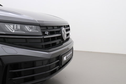 Volkswagen Touareg 3.0 TSi eHybrid 4MOTION R | FINAL EDITION | Luchtvering | Trekhaak | Panoramdak | Dynaudio | 360° Camera