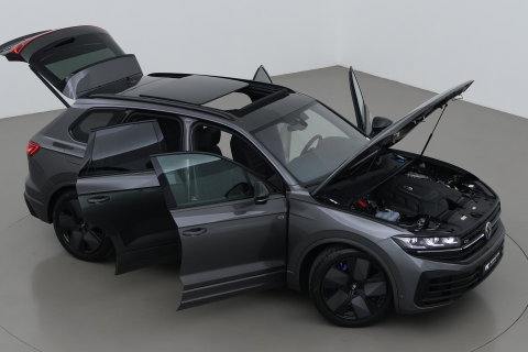 Volkswagen Touareg 3.0 TSi eHybrid 4MOTION R | FINAL EDITION | Luchtvering | Trekhaak | Panoramdak | Dynaudio | 360° Camera