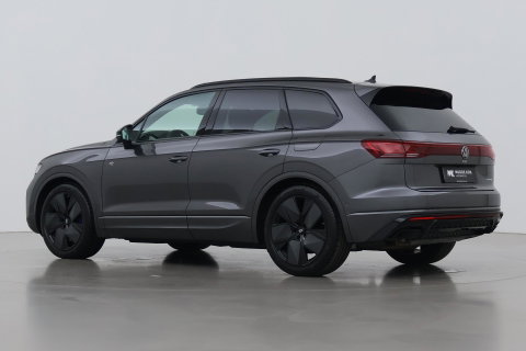 Volkswagen Touareg 3.0 TSi eHybrid 4MOTION R | FINAL EDITION | Luchtvering | Trekhaak | Panoramdak | Dynaudio | 360° Camera