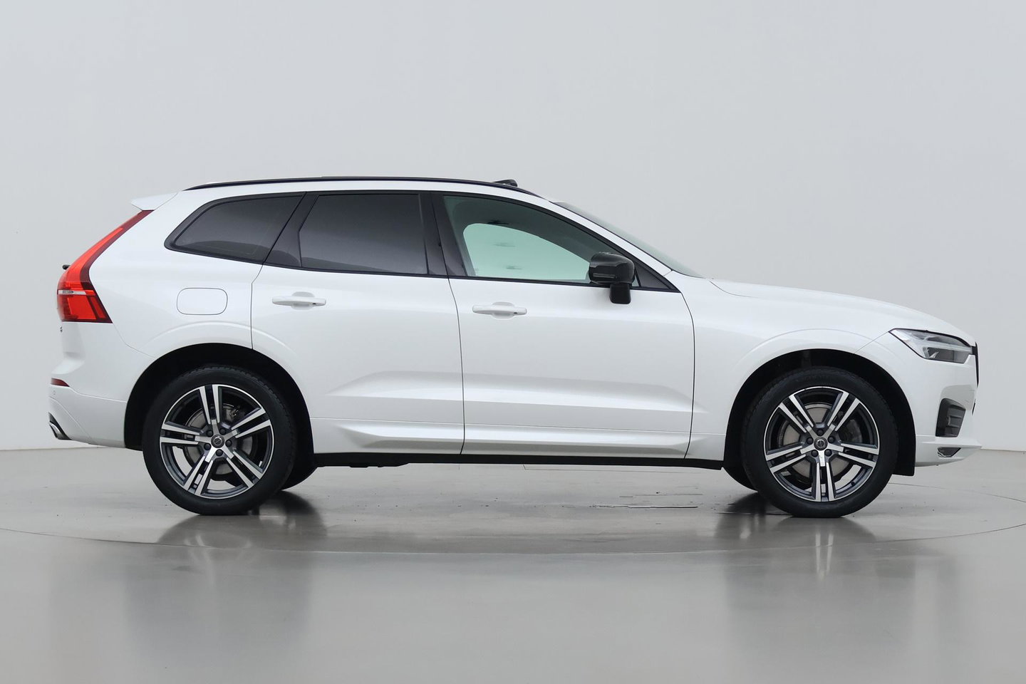 Volvo XC60 B5 R-Design | Panoramadak | ACC | 360° Camera | Head-Up | Harman/Kardon | 20 Inch