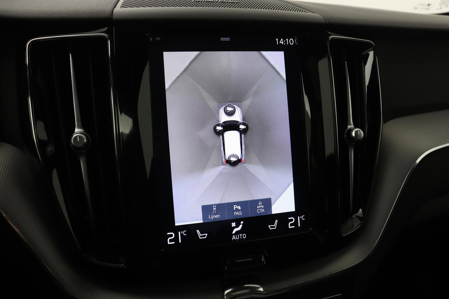Volvo XC60 B5 R-Design | Panoramadak | ACC | 360° Camera | Head-Up | Harman/Kardon | 20 Inch