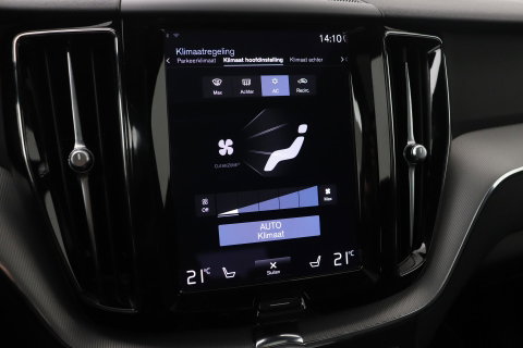 Volvo XC60 B5 R-Design | Panoramadak | ACC | 360° Camera | Head-Up | Harman/Kardon | 20 Inch