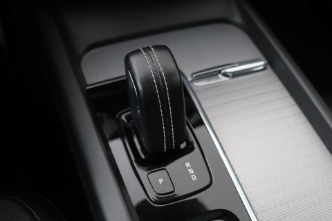 Volvo XC60 B5 R-Design | Panoramadak | ACC | 360° Camera | Head-Up | Harman/Kardon | 20 Inch