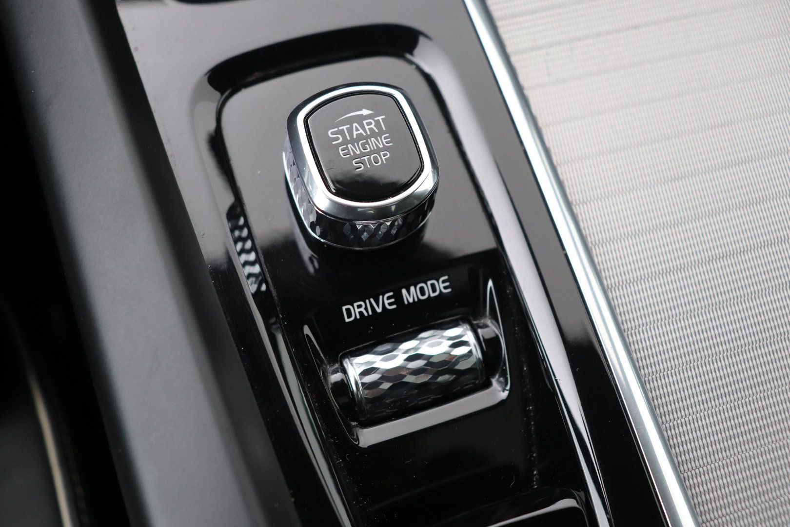 Volvo XC60 B5 R-Design | Panoramadak | ACC | 360° Camera | Head-Up | Harman/Kardon | 20 Inch