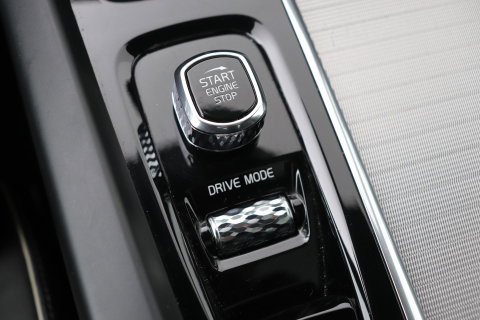 Volvo XC60 B5 R-Design | Panoramadak | ACC | 360° Camera | Head-Up | Harman/Kardon | 20 Inch