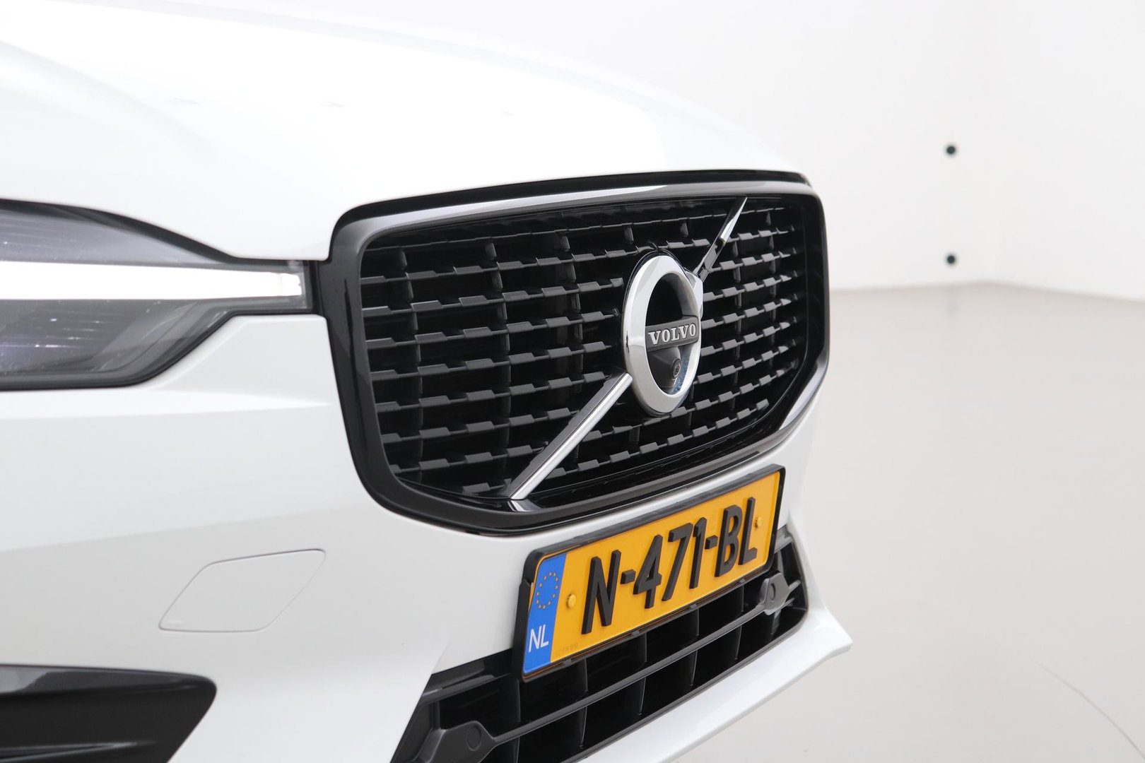 Volvo XC60 B5 R-Design | Panoramadak | ACC | 360° Camera | Head-Up | Harman/Kardon | 20 Inch