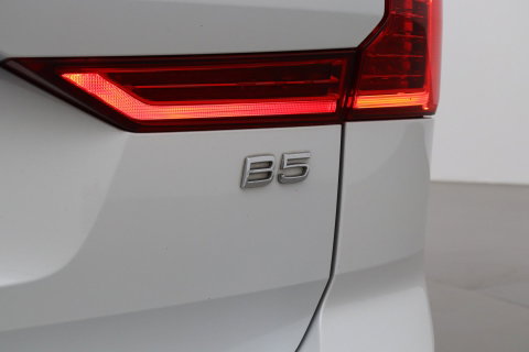 Volvo XC60 B5 R-Design | Panoramadak | ACC | 360° Camera | Head-Up | Harman/Kardon | 20 Inch