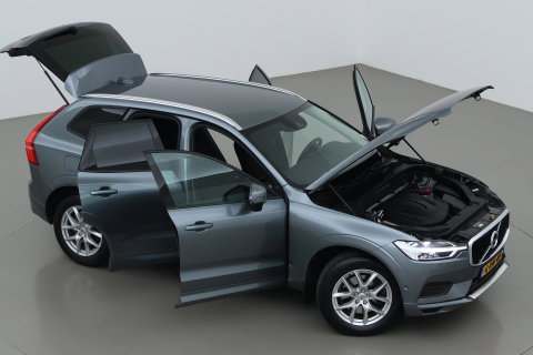 Volvo XC60 2.0 D4 Momentum | ACC | Trekhaak | Camera | Stoel+Stuurverwarming | Getint Glas | Apple Carplay