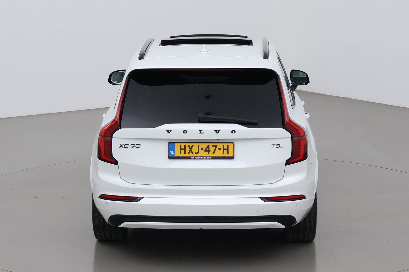 Volvo XC90 2.0 T8 Plug-in hybrid AWD Ultra Dark | FACELIFT | ACC | Stoelventilatie | Luchtvering | Trekhaak | 360° Camera