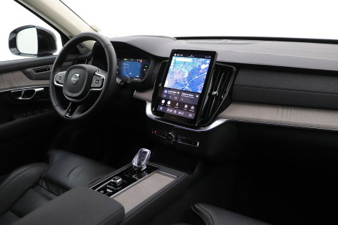Volvo XC90 2.0 T8 Plug-in hybrid AWD Ultra Dark | FACELIFT | ACC | Stoelventilatie | Luchtvering | Trekhaak | 360° Camera