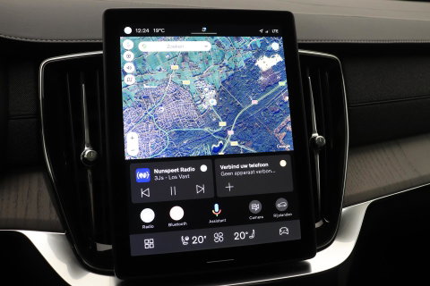 Volvo XC90 2.0 T8 Plug-in hybrid AWD Ultra Dark | FACELIFT | ACC | Stoelventilatie | Luchtvering | Trekhaak | 360° Camera