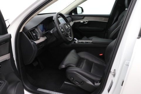 Volvo XC90 2.0 T8 Plug-in hybrid AWD Ultra Dark | FACELIFT | ACC | Stoelventilatie | Luchtvering | Trekhaak | 360° Camera