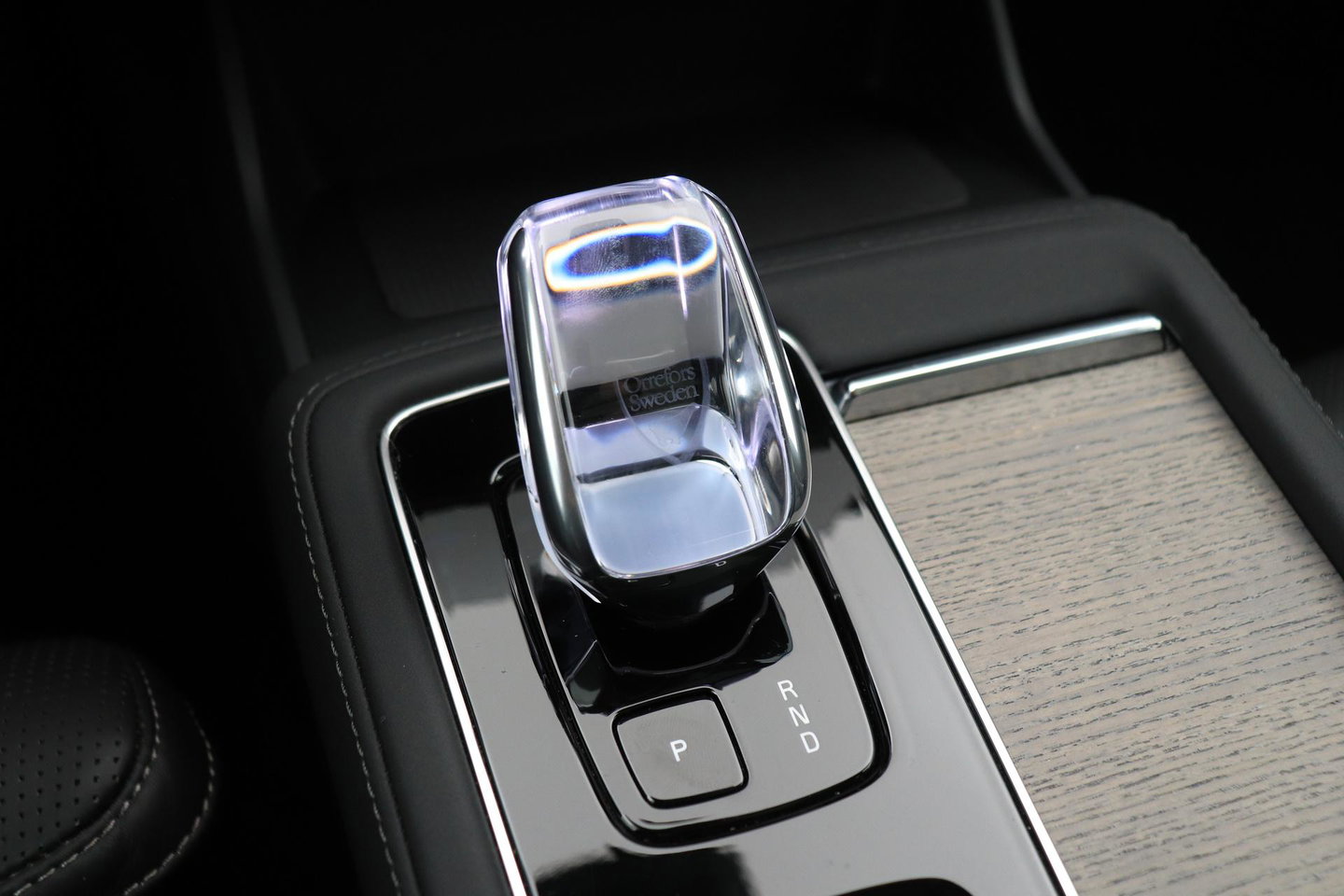 Volvo XC90 2.0 T8 Plug-in hybrid AWD Ultra Dark | FACELIFT | ACC | Stoelventilatie | Luchtvering | Trekhaak | 360° Camera