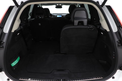 Volvo XC90 2.0 T8 Plug-in hybrid AWD Ultra Dark | FACELIFT | ACC | Stoelventilatie | Luchtvering | Trekhaak | 360° Camera