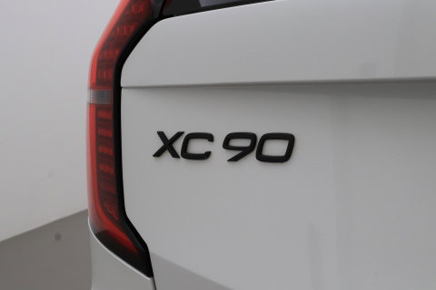Volvo XC90 2.0 T8 Plug-in hybrid AWD Ultra Dark | FACELIFT | ACC | Stoelventilatie | Luchtvering | Trekhaak | 360° Camera