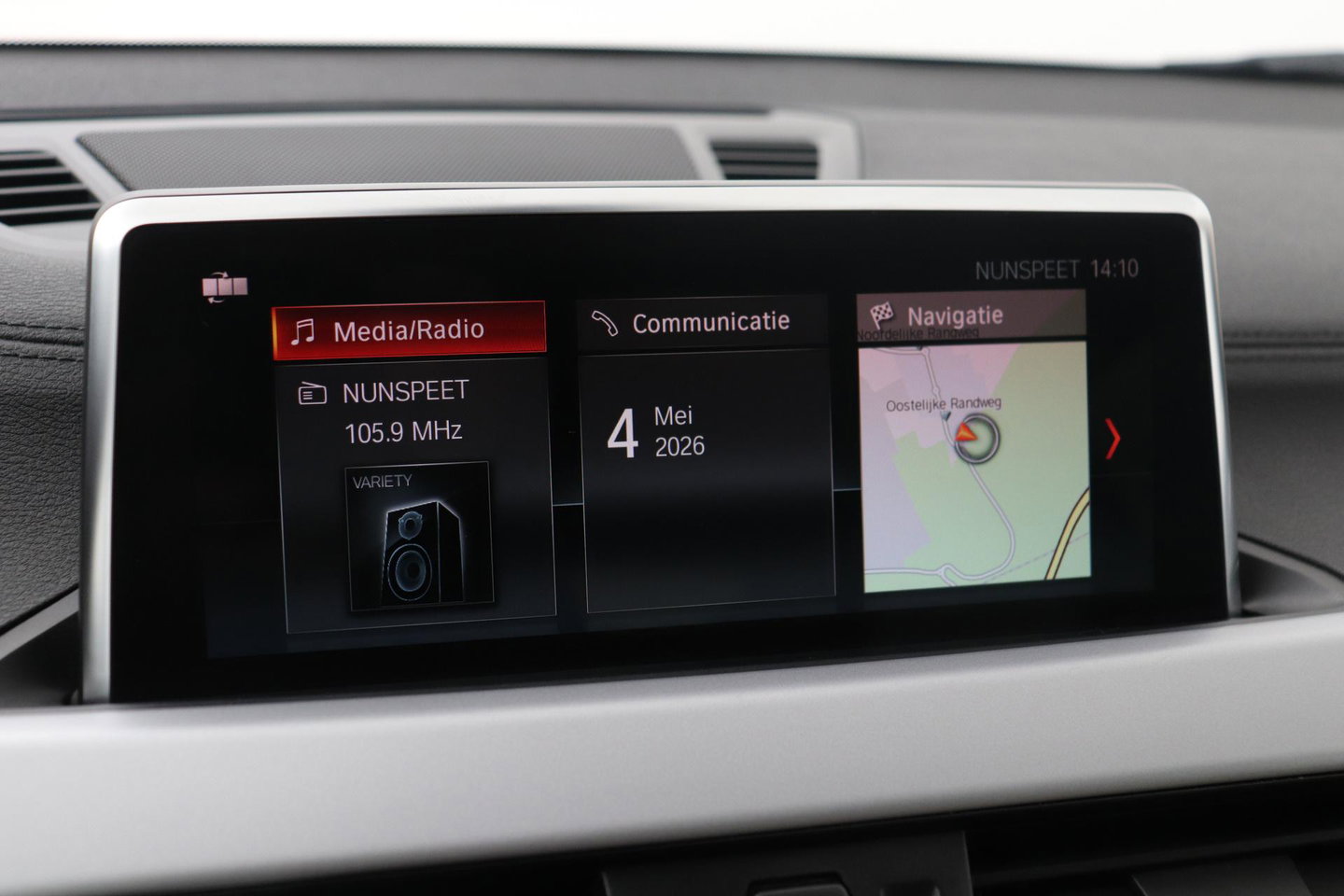 BMW X2 sDrive18i High Executive | Automaat | Panoramadak | Leder | harman/kardon | Stoelverwarming