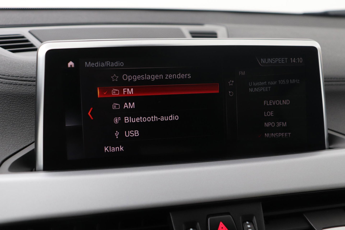 BMW X2 sDrive18i High Executive | Automaat | Panoramadak | Leder | harman/kardon | Stoelverwarming