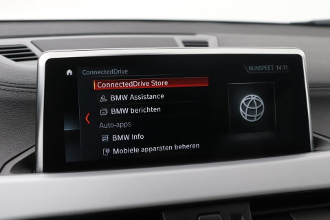 BMW X2 sDrive18i High Executive | Automaat | Panoramadak | Leder | harman/kardon | Stoelverwarming