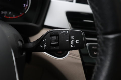 BMW X2 sDrive18i High Executive | Automaat | Panoramadak | Leder | harman/kardon | Stoelverwarming