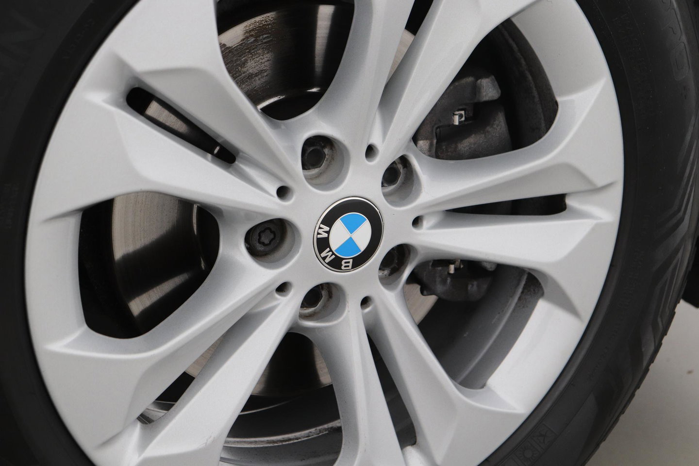 BMW X2 sDrive18i High Executive | Automaat | Panoramadak | Leder | harman/kardon | Stoelverwarming