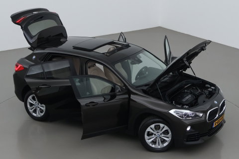 BMW X2 sDrive18i High Executive | Automaat | Panoramadak | Leder | harman/kardon | Stoelverwarming