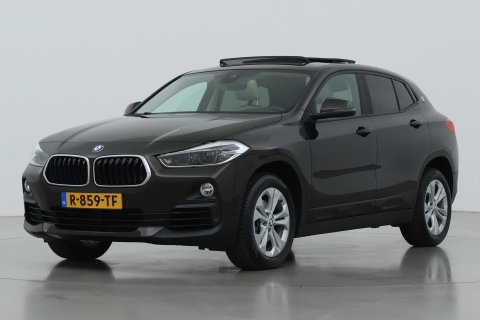 BMW X2 sDrive18i High Executive | Automaat | Panoramadak | Leder | harman/kardon | Stoelverwarming