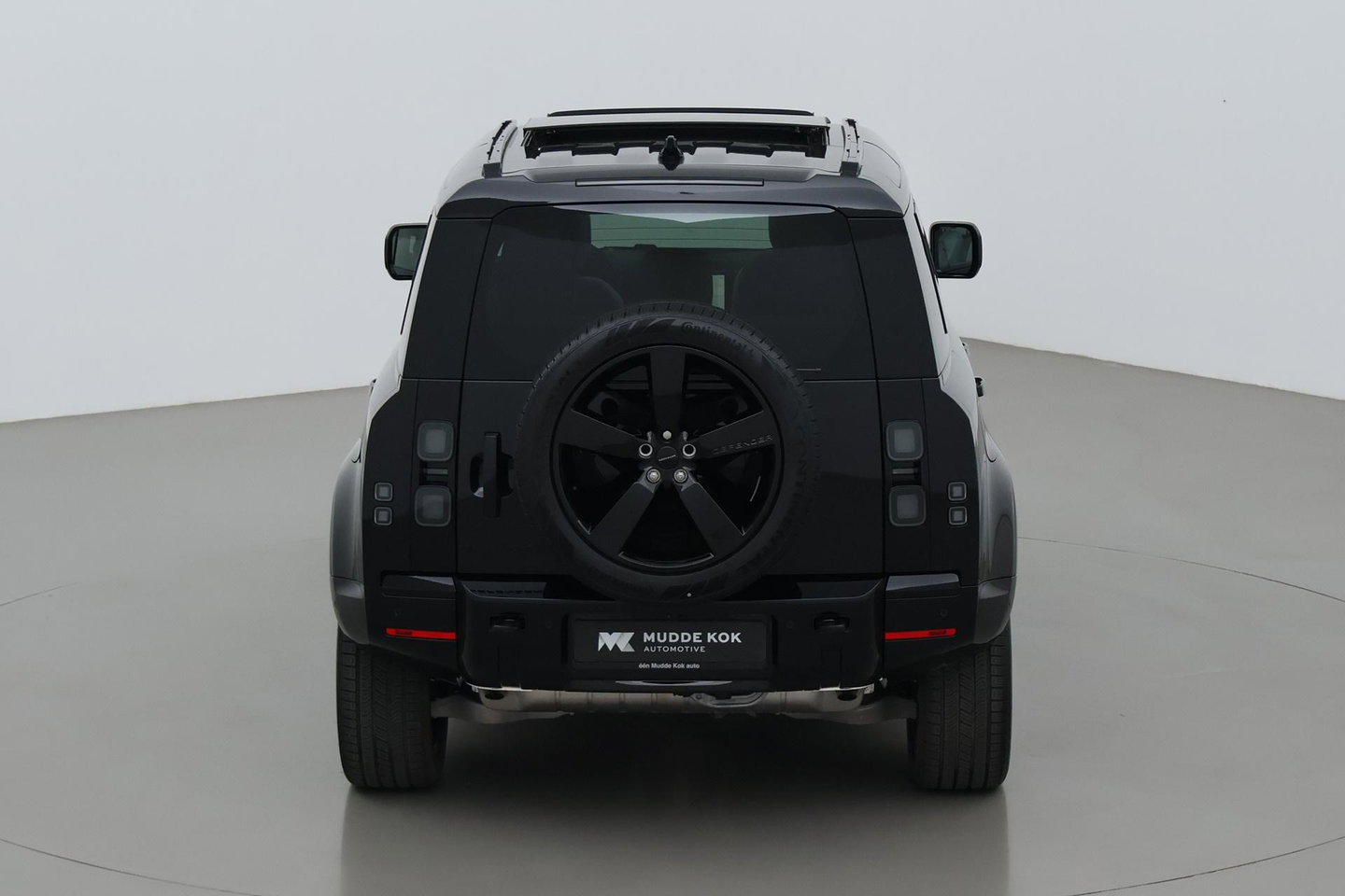 Land Rover Defender P300e 110 X-Dynamic HSE | FACELIFT | ClearSight | Meridian Surround | Head-Up | ACC | Panoramadak | Trekhaak
