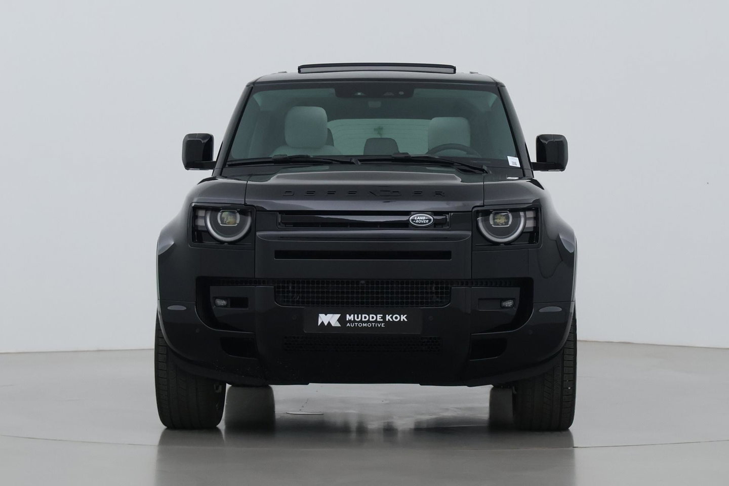 Land Rover Defender P300e 110 X-Dynamic HSE | FACELIFT | ClearSight | Meridian Surround | Head-Up | ACC | Panoramadak | Trekhaak