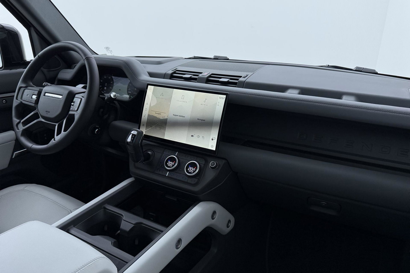 Land Rover Defender P300e 110 X-Dynamic HSE | FACELIFT | ClearSight | Meridian Surround | Head-Up | ACC | Panoramadak | Trekhaak