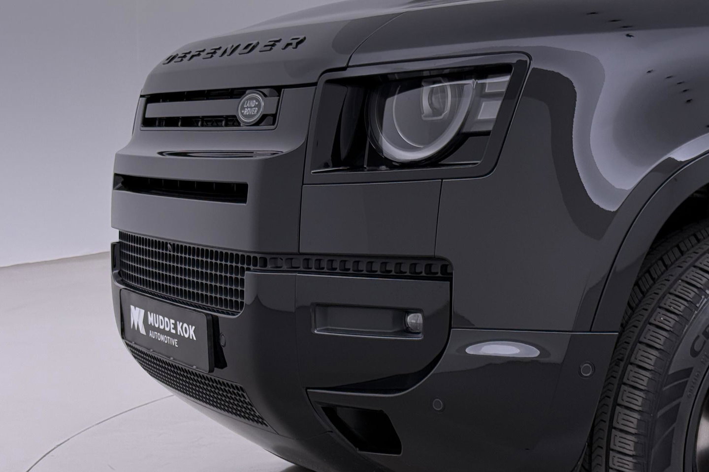 Land Rover Defender P300e 110 X-Dynamic HSE | FACELIFT | ClearSight | Meridian Surround | Head-Up | ACC | Panoramadak | Trekhaak