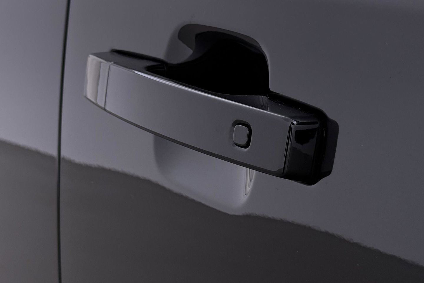Land Rover Defender P300e 110 X-Dynamic HSE | FACELIFT | ClearSight | Meridian Surround | Head-Up | ACC | Panoramadak | Trekhaak